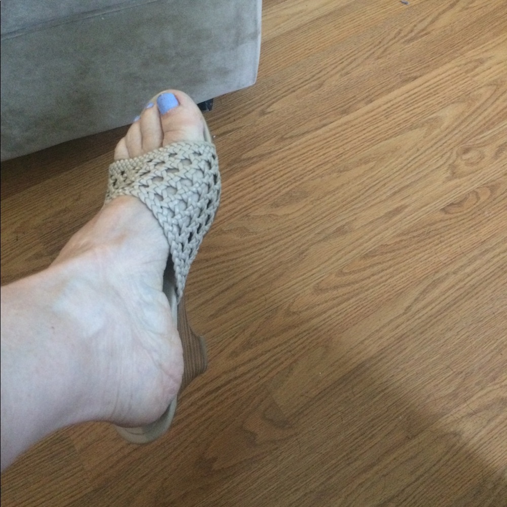 Sandals - Picture 6 of 8